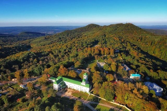 Свято-Михайловская Афонская пустынь + Дом мёда + термы Белые ночи